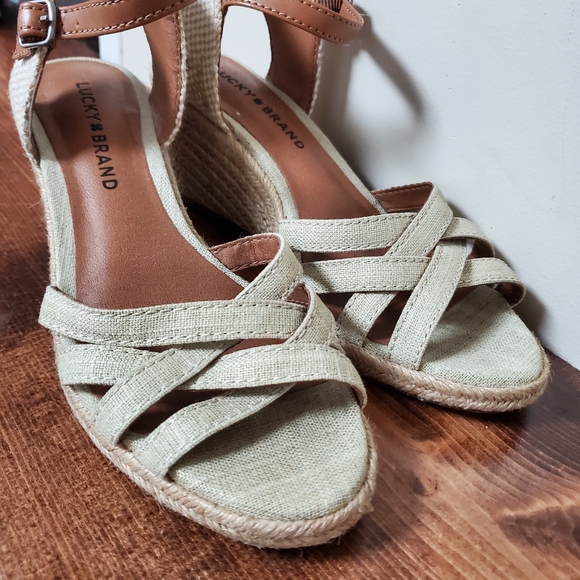 Lucky Brand | Kalley Espadrille Wedge Heel 6.5 - Picture 3 of 8